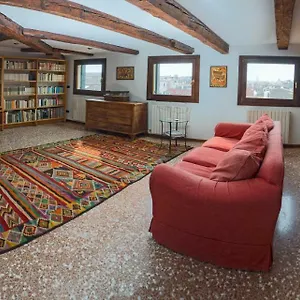 finestra-su-venezia.hotelslidodijesolo.com/